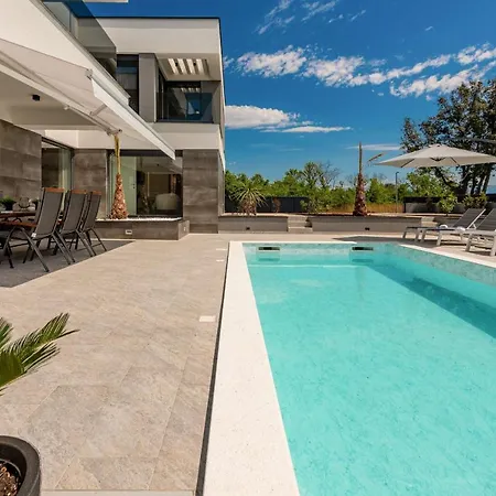 Beautiful Cyrene Villa Zaton (Zadar)