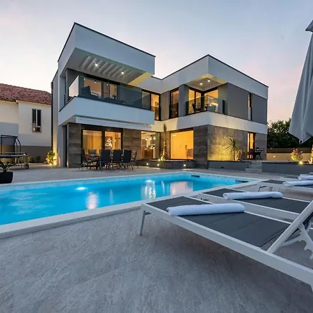 Beautiful Cyrene Villa *