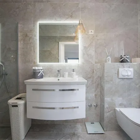 Beautiful Cyrene Villa Zaton (Zadar)